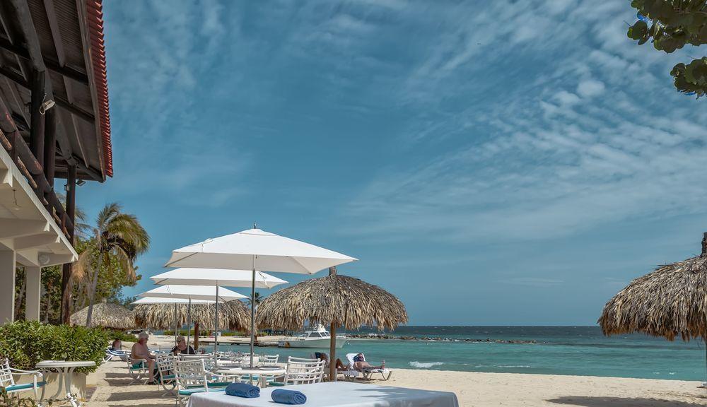 Floris Suite Hotel - Spa & Beach Club - Adults Only Piscadera Bay Екстер'єр фото