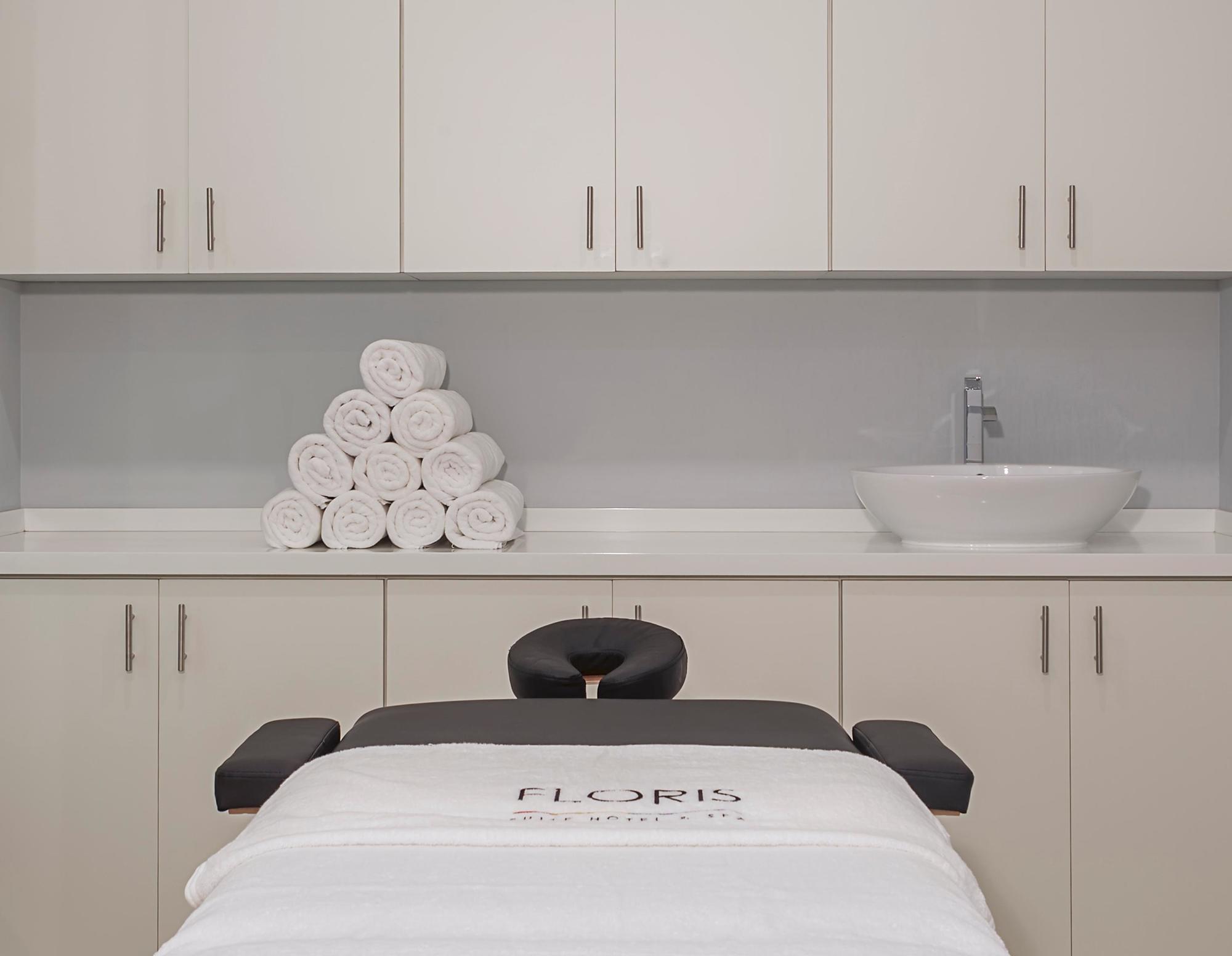 Floris Suite Hotel - Spa & Beach Club - Adults Only Piscadera Bay Екстер'єр фото