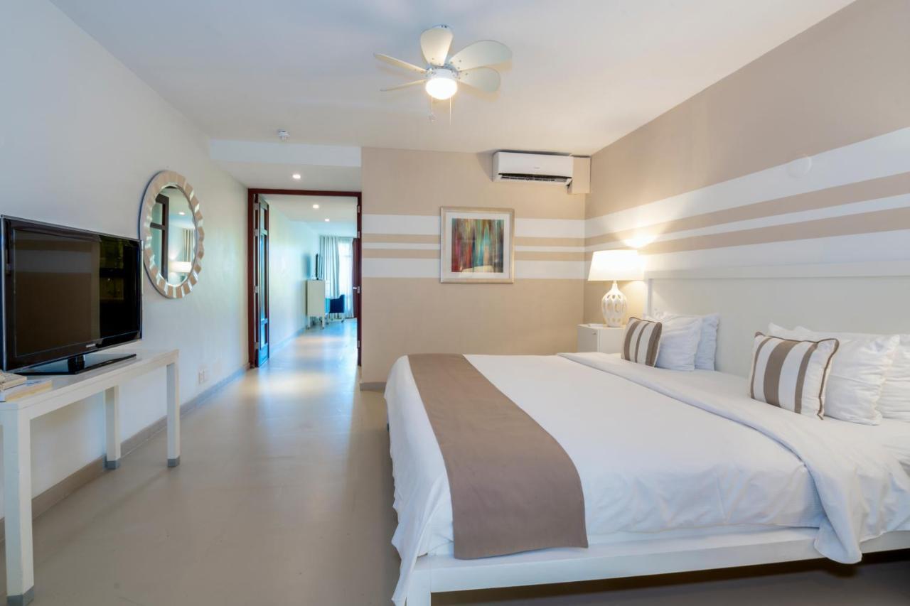 Floris Suite Hotel - Spa & Beach Club - Adults Only Piscadera Bay Екстер'єр фото