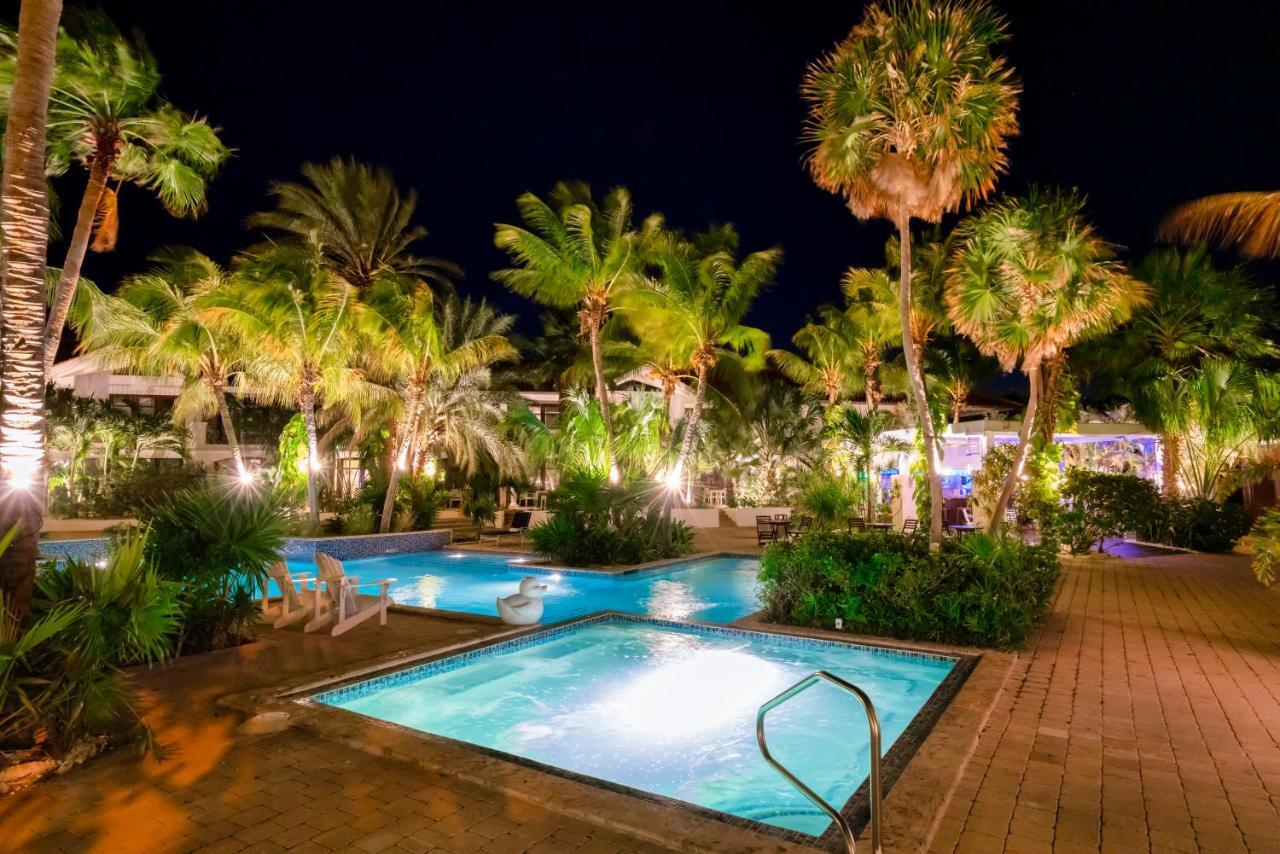 Floris Suite Hotel - Spa & Beach Club - Adults Only Piscadera Bay Екстер'єр фото