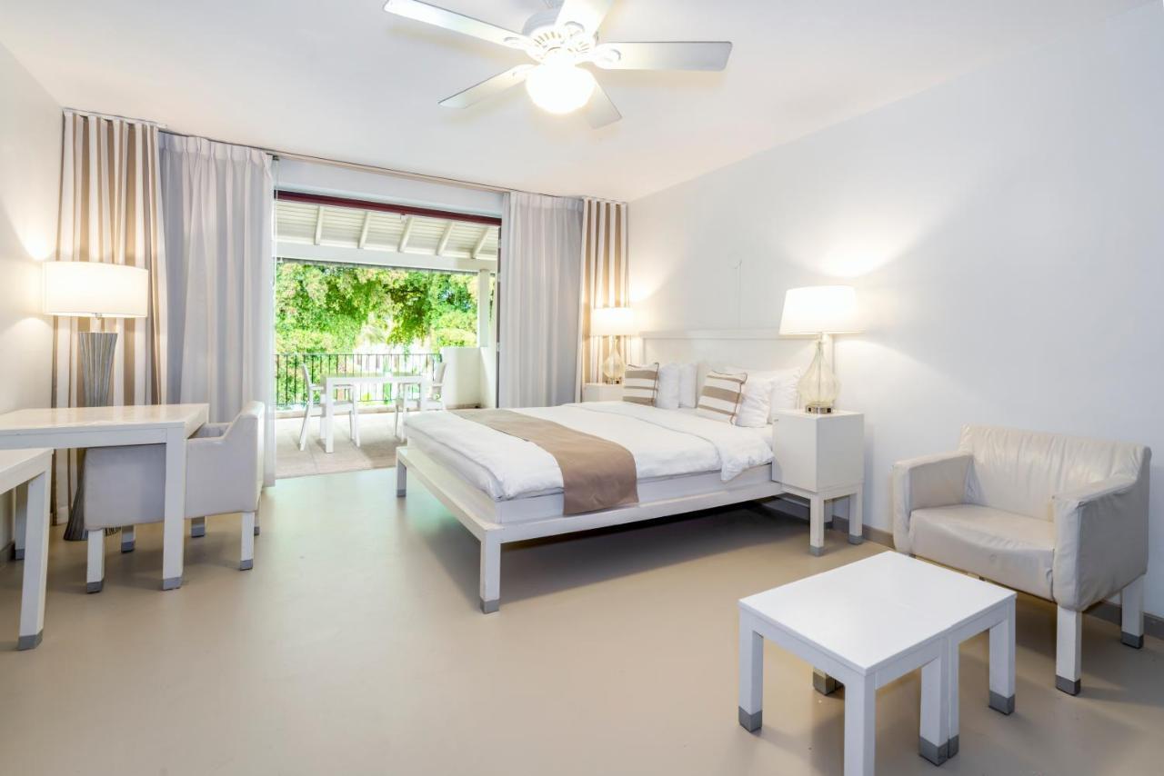 Floris Suite Hotel - Spa & Beach Club - Adults Only Piscadera Bay Екстер'єр фото