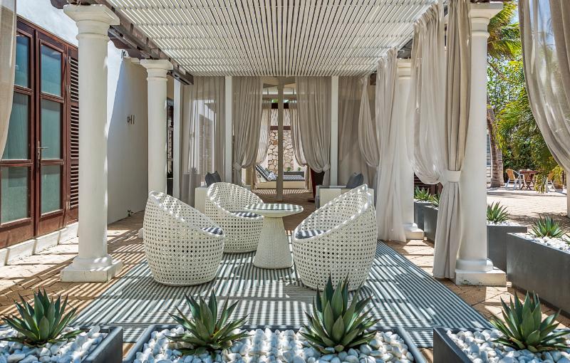 Floris Suite Hotel - Spa & Beach Club - Adults Only Piscadera Bay Екстер'єр фото